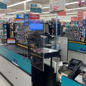 SafewaySneezeGuards1